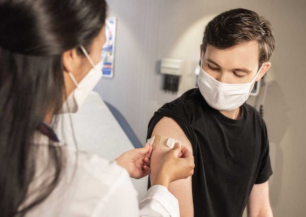 Вакцина от гриппа может дать защиту против инсульта