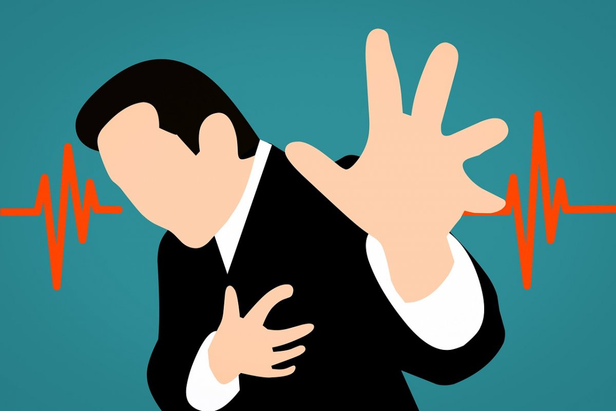 3 симптома появляются за месяц до смерти от сердечного приступа — кардиолог Варфоломеев