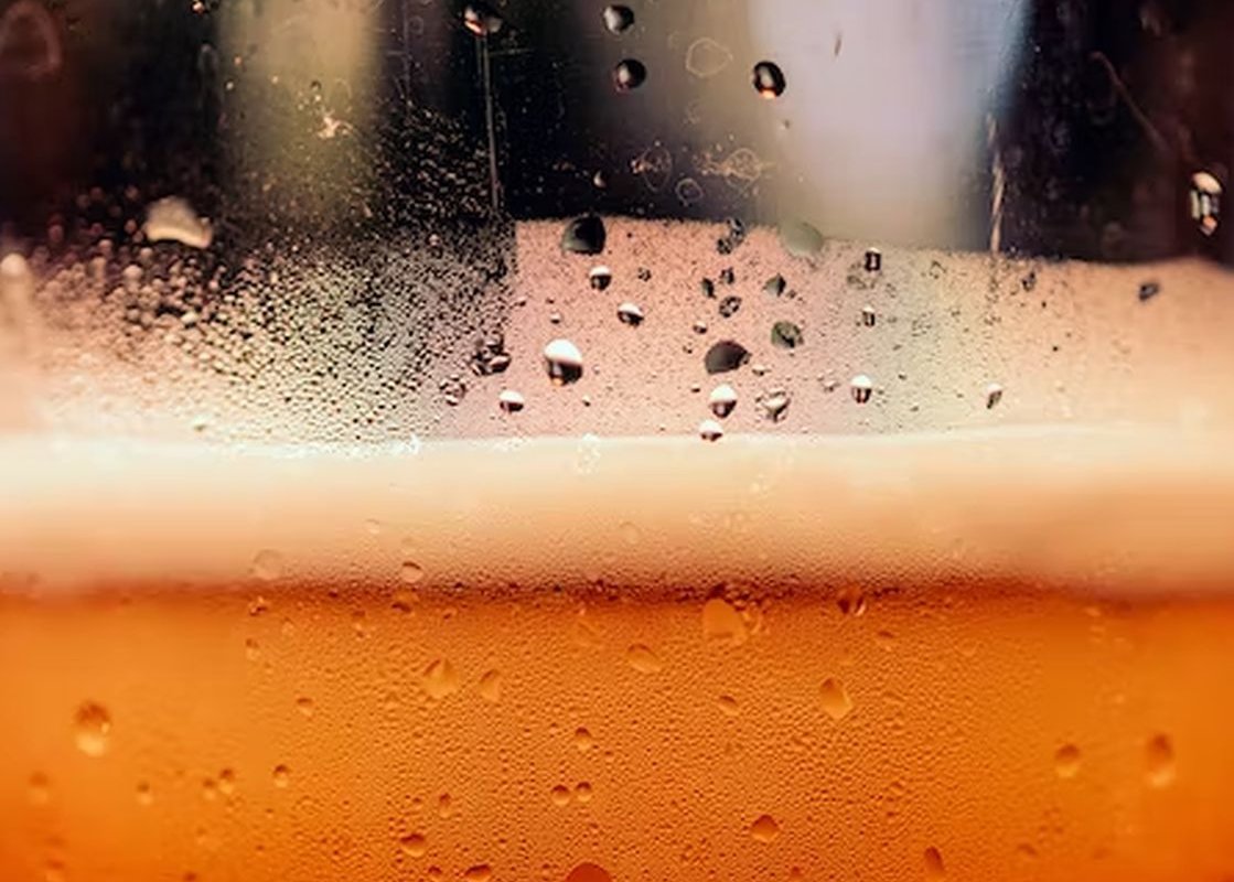 Необычно сильное похмелье после пива у мужчины оказалось признаком рака
