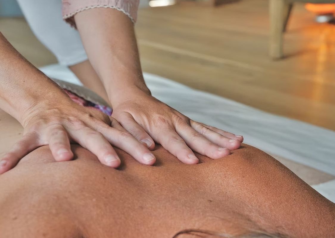 массаж спины