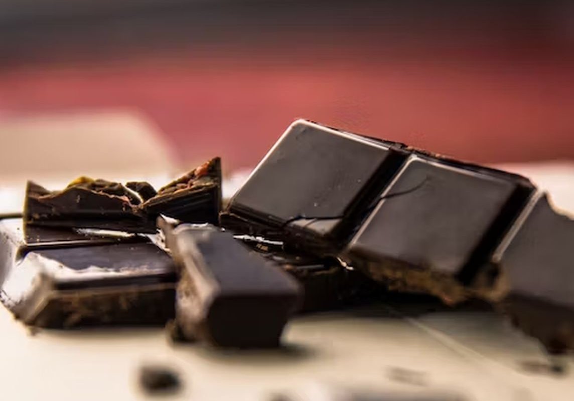 Доктор Патель: чеснок и шоколад снижают риск появления тромбов