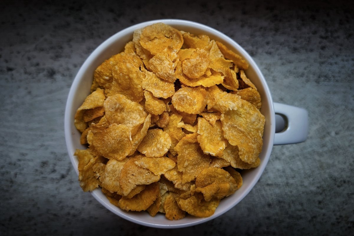 Диетолог Пономарева объяснила, полезны ли кукурузные хлопья на завтрак