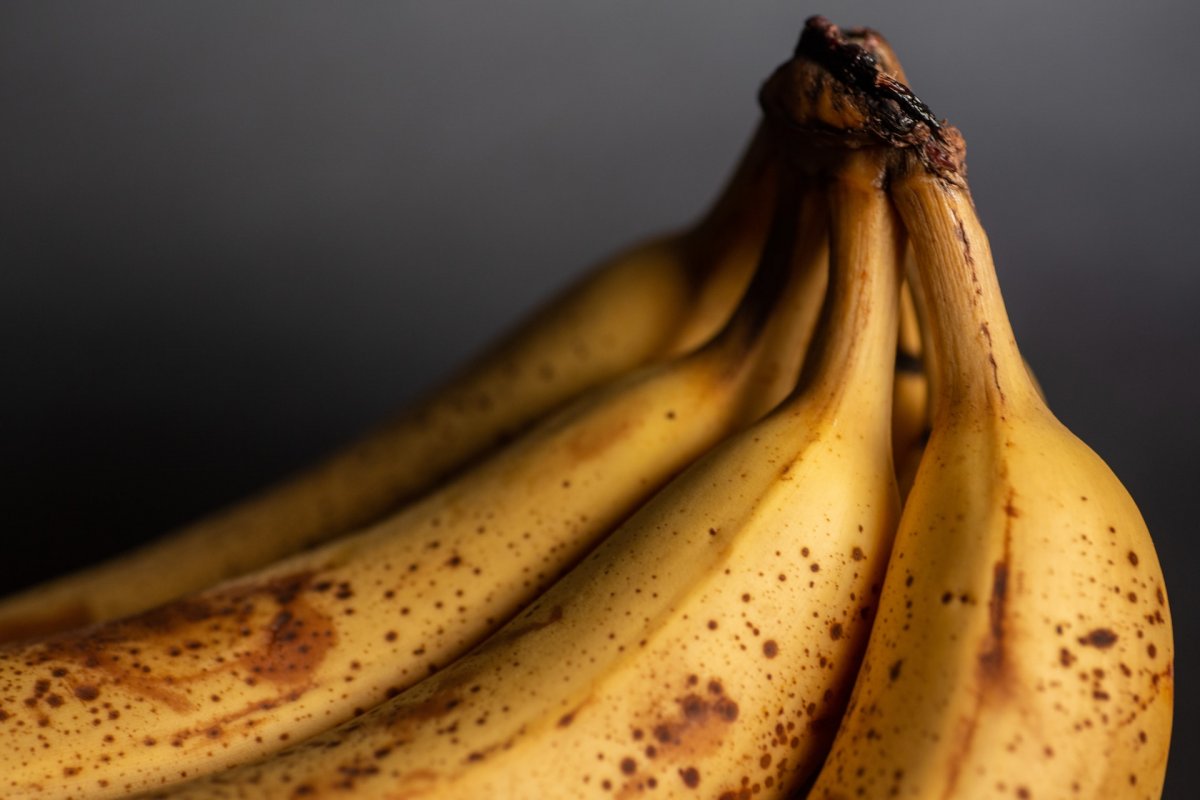 Нутрициолог Строков: переспелые бананы действительно полезнее