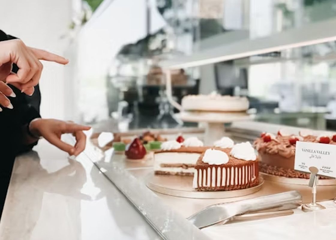 сласти в кондитерской