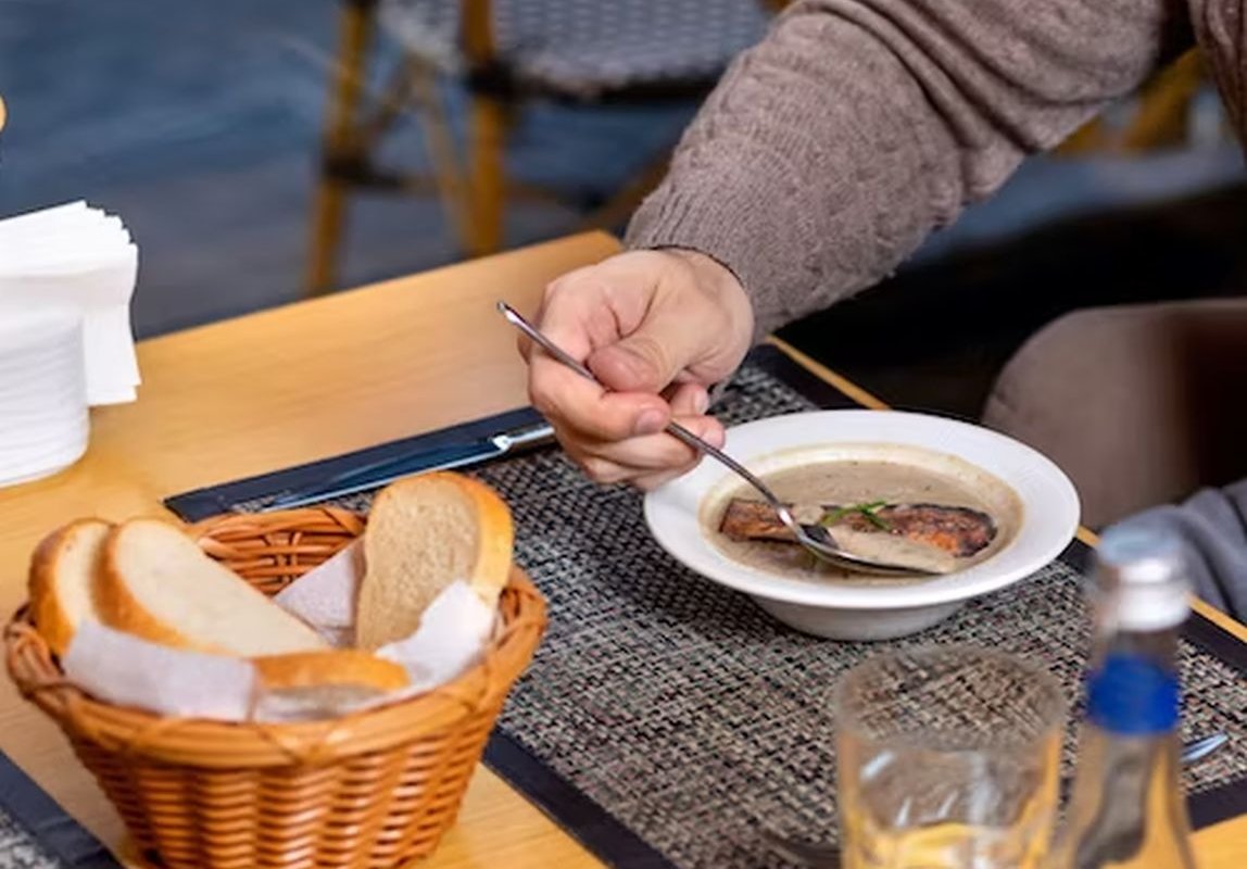 употребление пищи