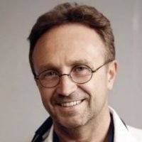 Олег Аверков