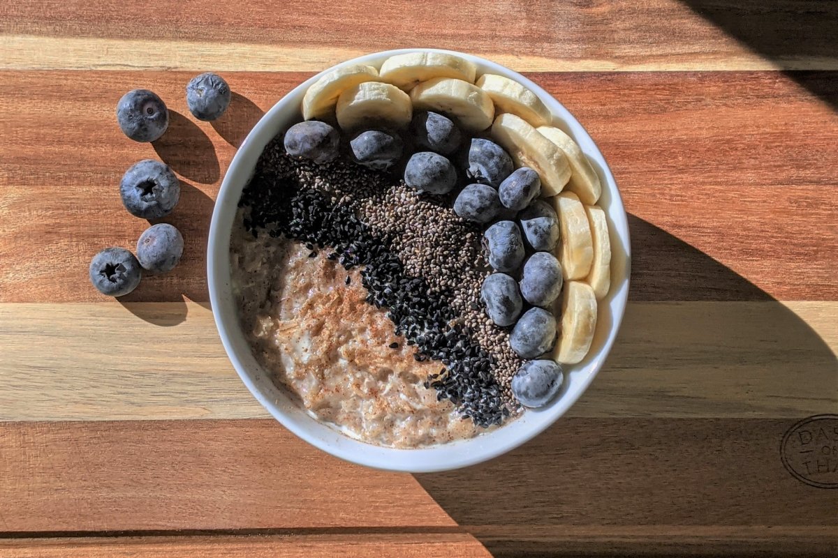 Черника, овсянка, цитрусовые: популярные продукты защищают от рака