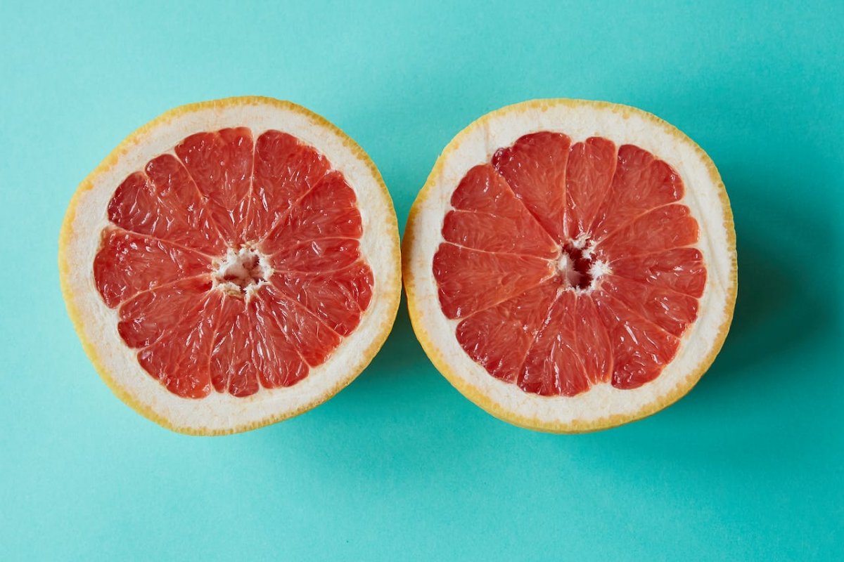 Употребление грейпфрута помогает снизить высокое давление - врач