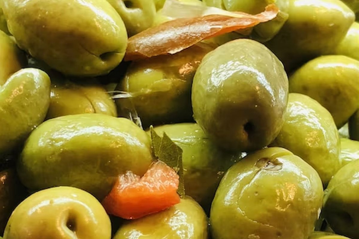 соленые оливки