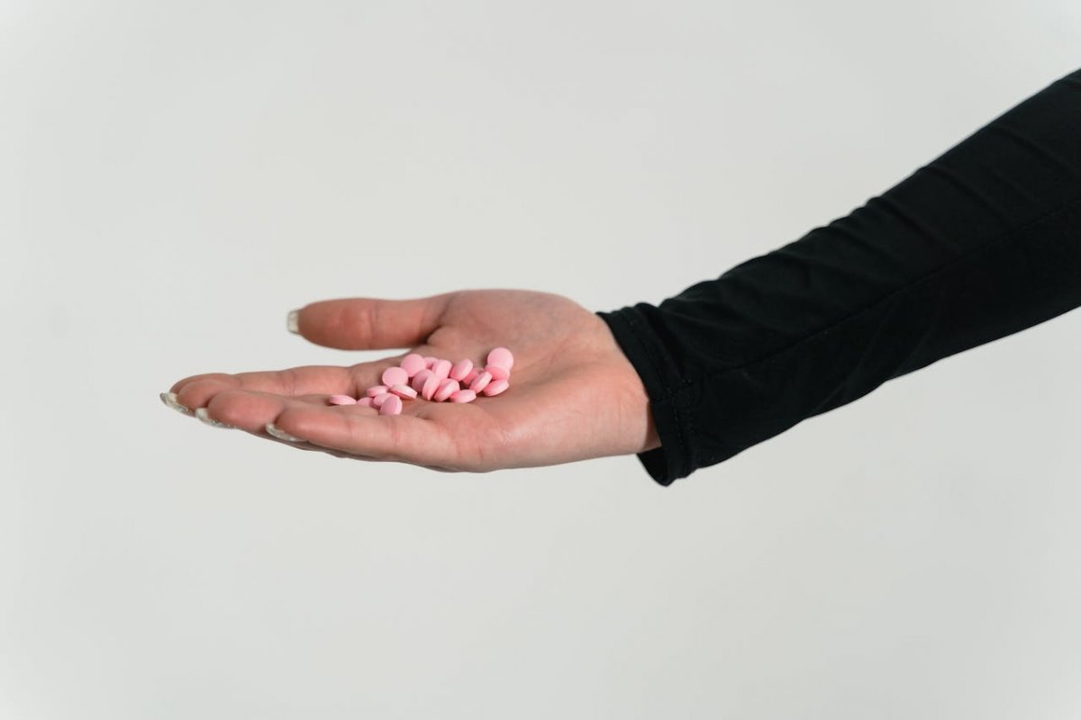Врач предупреждает потребителей ибупрофена о серьезных побочных эффектах