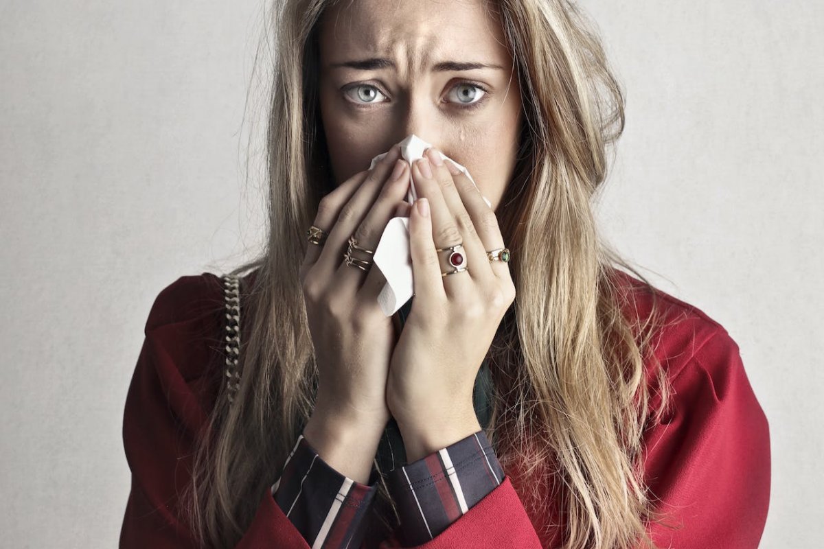Терапевтът посочи ключовата грешка, която влошава запушването на носа по време на настинка