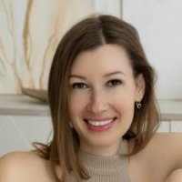 Вероника Гусакова