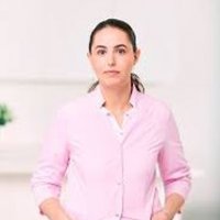 Суна Исакова