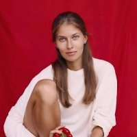 Юлия Хлопова