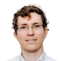 Денис Романов